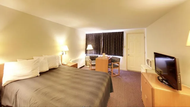 غرفة بسرير كوين، Travelers Inn 2/2