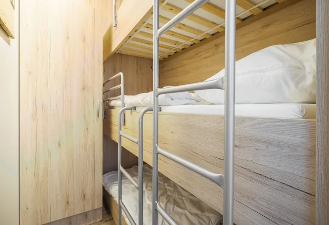 جناح عائلي بسرير مزدوج وسرير بطابقين، Holiday Suites Westende 6/10