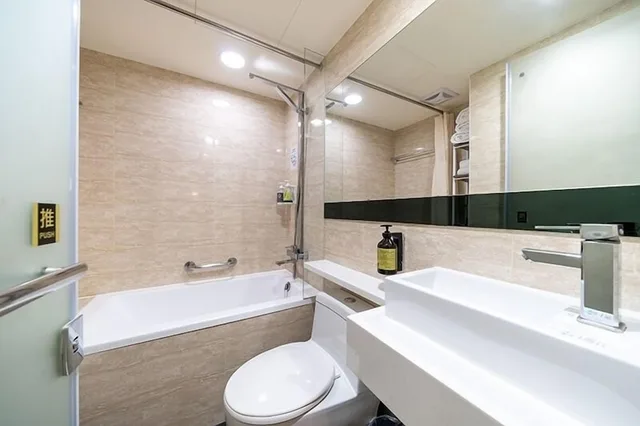 Deluxe, Double Bed, No Window، Le room Hotel Kaifeng Taipei 4/4