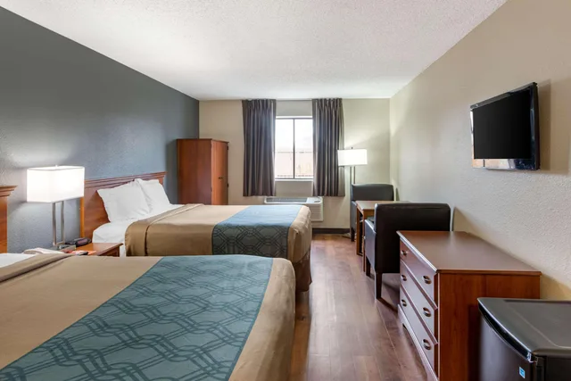 غرفة بسريرين كوين، Econo Lodge Longmont East 8/10