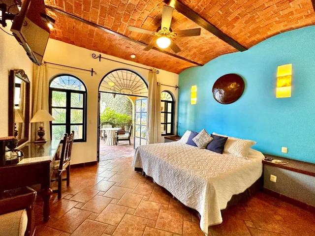 جناح جونيور، La Villa Del Ensueno 4/10