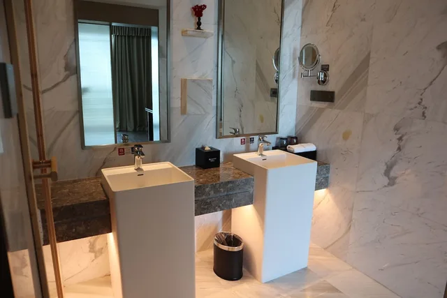 جناح رئاسي بسرير كينج، Wyndham Pingtan 2/2