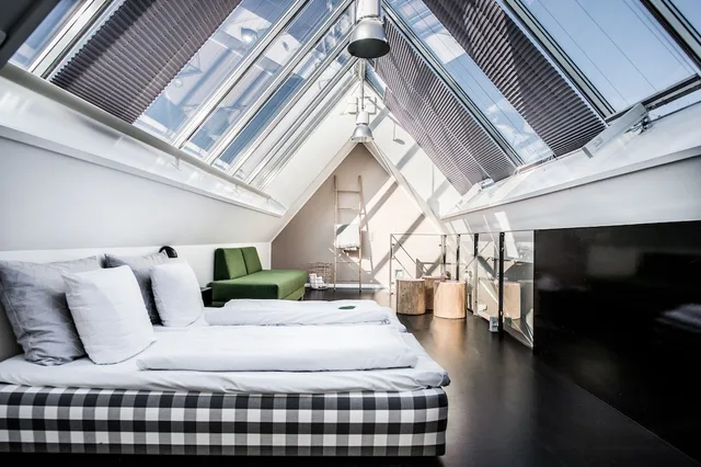 3 Bedrooms, Penthouse, 3 Double Beds, Partial Lake View, Sofa, Balcony، Kolding Hotel Apartments 1/8