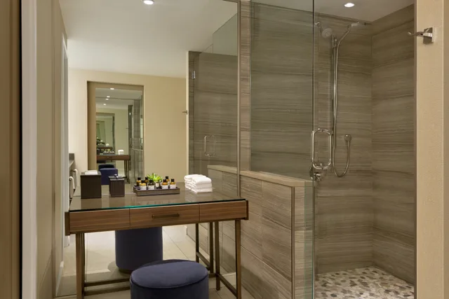 غرفة بإطلالة، Fairmont Scottsdale Princess 3/3