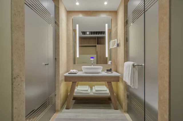 Room, Twin Beds, Pyramids View، Hyatt Regency Cairo West 3/3