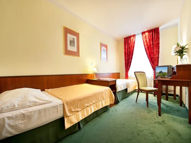 غرفة قياسية بسرير مزدوج أو سريرين منفصلين، Ea Hotel Jeleni Dvur Prague Castle 2/6