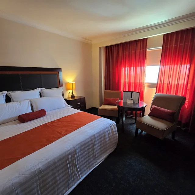 غرفة بسرير كينج، Hotel Two Select 2/10