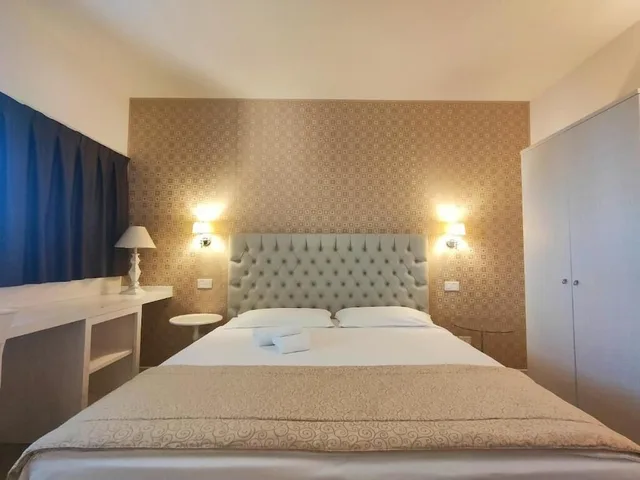 غرفة اقتصادية بسرير مزدوج أو سريرين منفصلين بإطلالة على المدينة بغرفتي نوم، Nuova Opera Rooms 10/10