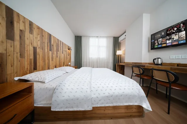 غرفة كومفورت بسرير كوين، Hotel Chengdu Bang Bar&Hostel 4/7