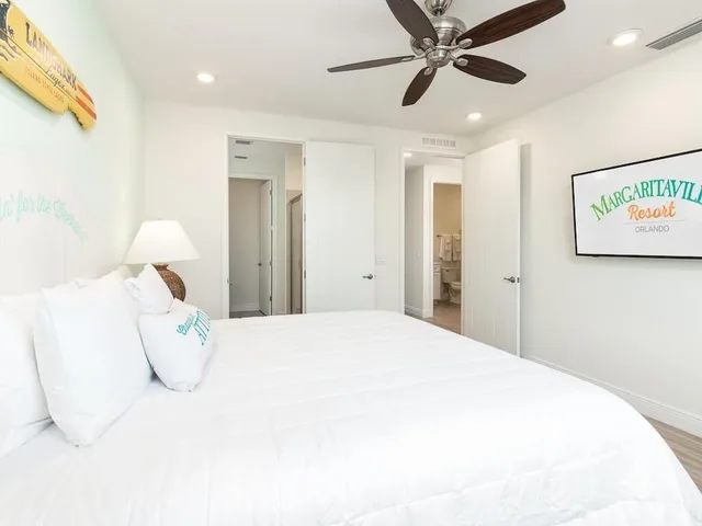 4 Bedrooms, House, 2 King Beds, 2 Queen Beds, Pool View، Margaritaville Cottages Orlando 4/10