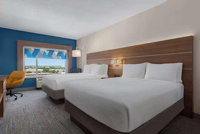 غرفة قياسية بسريرين كوين، Holiday Inn Express Hotel & Suites Toronto Markham 2/8