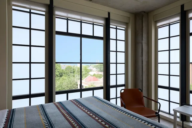 غرفة بسريرين كوين لذوي الإعاقة، Moxy Charleston Downtown 3/6