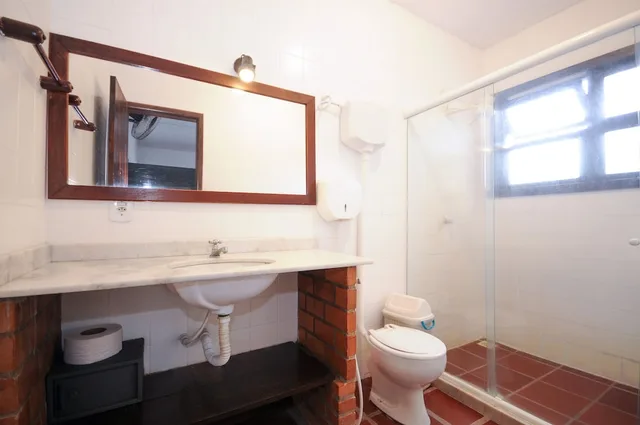 سكن مشترك مختلط بستة أسرّة بحمام خاص، Che Lagarto Hostel Búzios 5/7