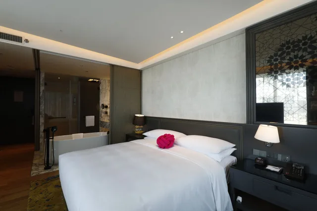 غرفة كلوب بسرير كينج بإطلالة على المدينة، Renaissance Hangzhou Northeast Hotel 2/4