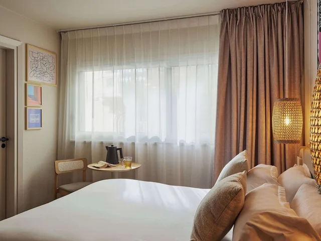 Classic, Double Bed, Sea View, Mercure St Raphael Centre Plage 8/10