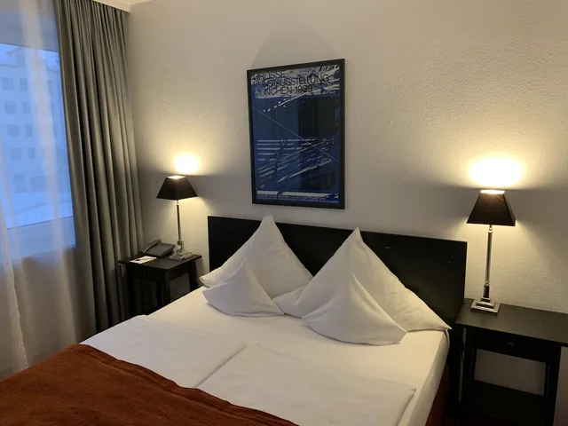 غرفة بسرير كوين بإطلالة على المدينة، Hotel Nymphenburg City 5/10