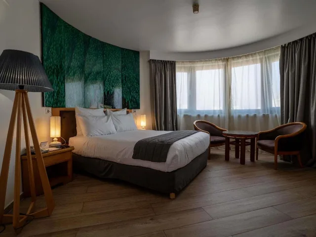 جناح سوبيريور بسرير كينج بإطلالة، Mercure Alger Aeroport 1/10
