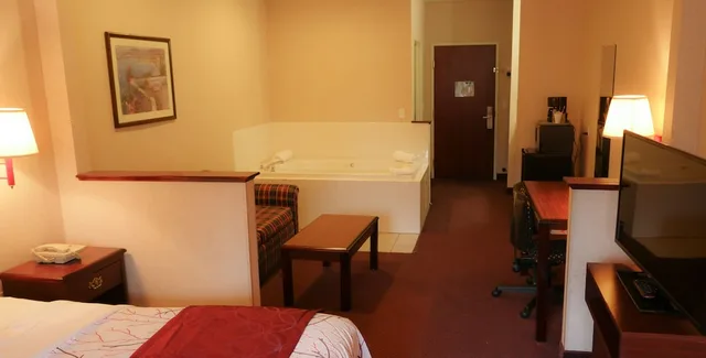 Portland Suites Airport East، غريشام 14/25