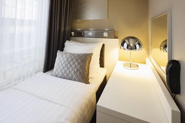 غرفة قياسية مفردة، Hotel CC 3/22