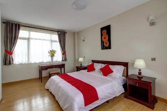 شقة بريميوم بسرير كينج وسريرين منفصلين بغرفتي نوم، Fenesi Gardens Apartments 1/10