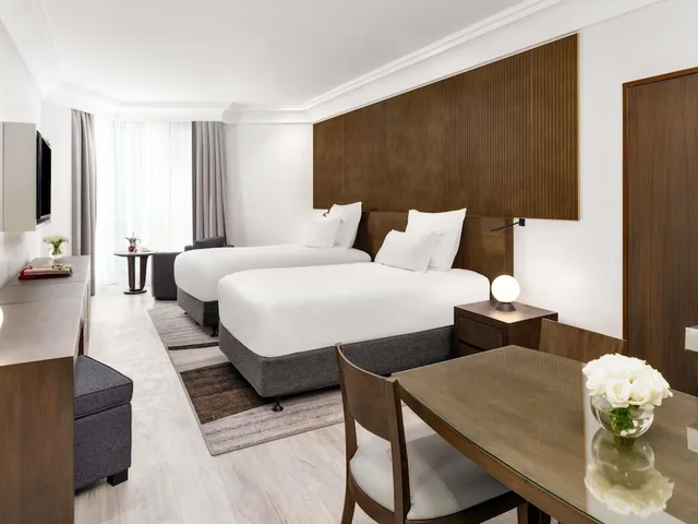 Deluxe, Twin Beds, Haram Courtyard View، زمزم بولمان مكة(Pullman ZamZam Makkah) 2/13