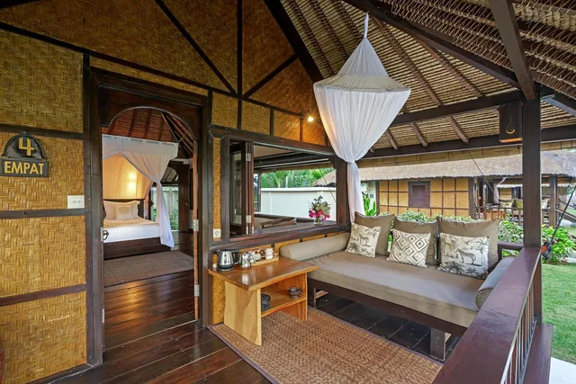 Bungalow, Palm View، Pondok Santi Estate 10/10