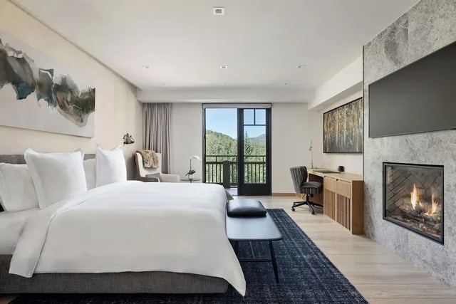 3 Bedrooms, Residence, 2 King Beds, 2 Queen Beds, Four Seasons Resort and Residences Vail 3/6