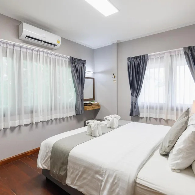 فيلا بـ3 غرف نوم، Le Charcoa Hotel 7/10