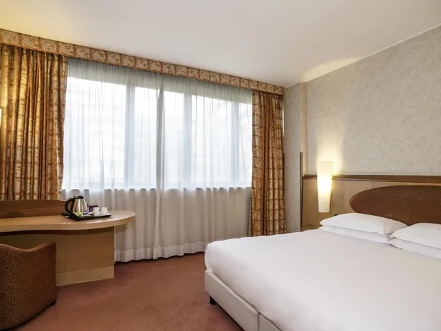 غرفة سوبيريور بسرير مزدوج، Mercure Roma West 5/10