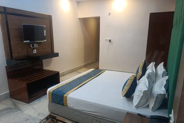 Super, Deluxe, Twin Beds، Hotel Taj Darbar 5/6