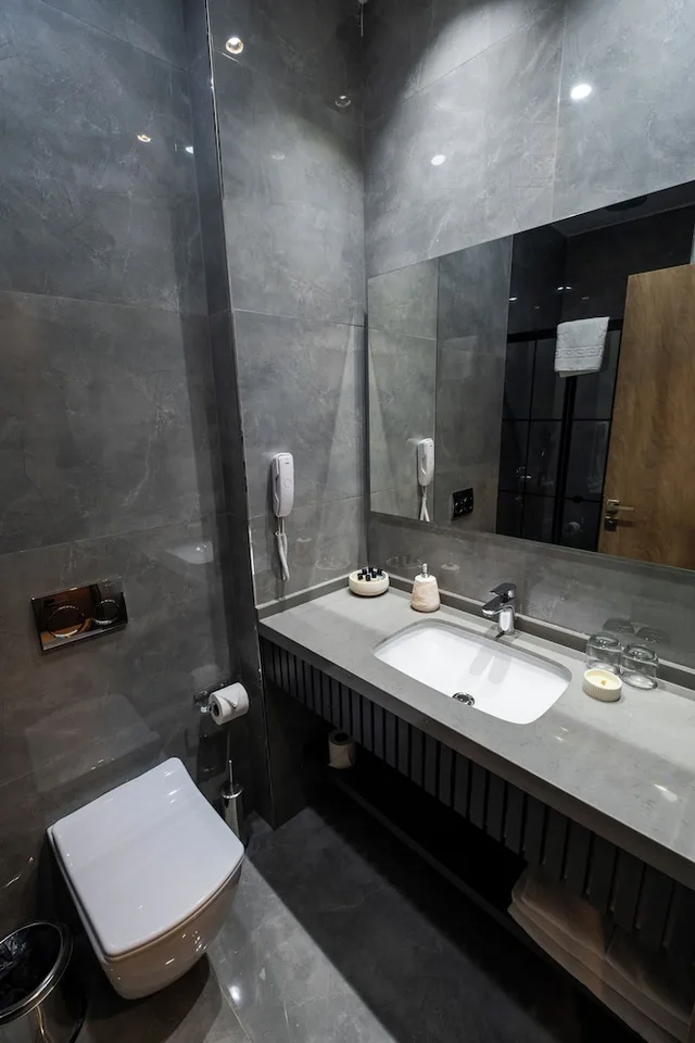 غرفة قياسية بسرير مزدوج، Buke Hotel Bomonti 2/2
