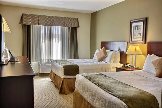 غرفة بسريرين كوين لذوي الإعاقة، Best Western Plus Montezuma Inn & Suites 3/9