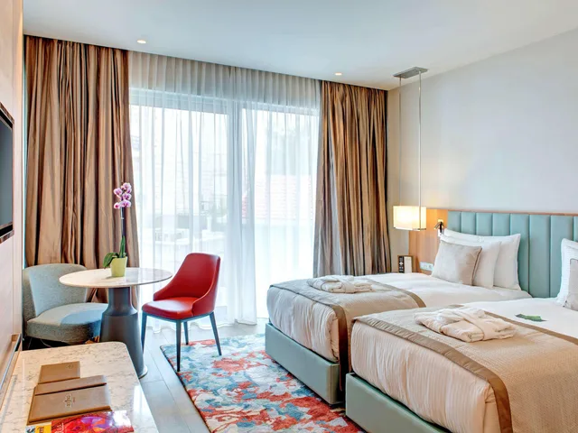 غرفة بسرير مزدوج بإطلالة على المتنزه، Rixos Premium Dubrovnik 3/6