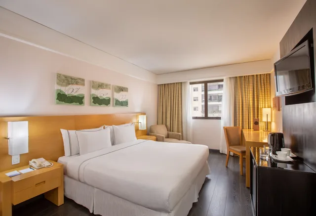 غرفة بريميوم بسرير كوين، Melia Campinas 3/10