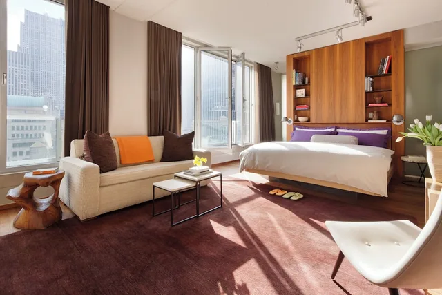 جناح بريميوم بسرير كينج مع أريكة، Chambers Hotel 2/6
