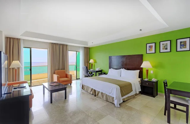 غرفة قياسية بسرير فردي، HOLIDAY INN CAMPECHE 1/2