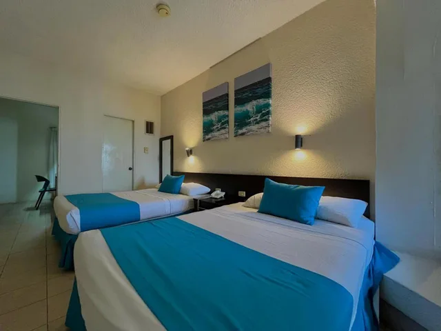 غرفة بسريرين مزدوجين، Howard Johnson by Wyndham Veracruz 1/4