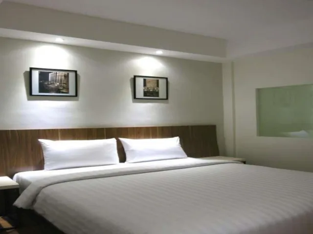 غرفة قياسية بسرير مزدوج، Hart Hotel 1/1