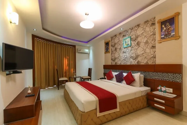 غرفة تنفيذية بسريرين مزدوجين بغرفة نوم واحدة، Icon Suites By Bhagini 2/9