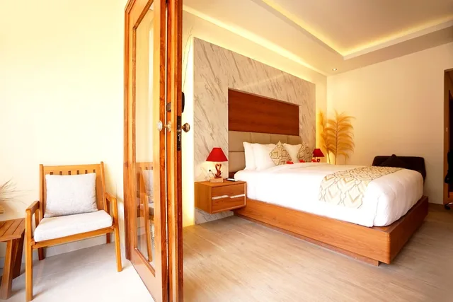 Deluxe, Double Bed, The Grand Villandra Resort 1/5