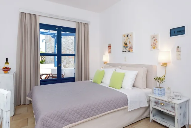 غرفة سوبيريور بسرير مزدوج، Mathios Village 4/10