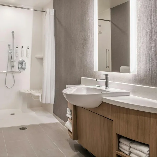 جناح بسرير كينج مع سرير سحّاب إضافي مع أريكة، SpringHill Suites by Marriott Phoenix West/Avondale 3/5