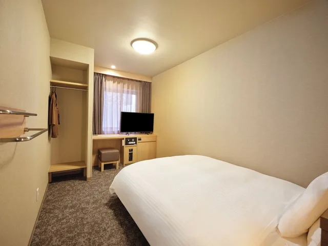 غرفة بسرير مزدوج، Dormy Inn Hiroshima 2/7