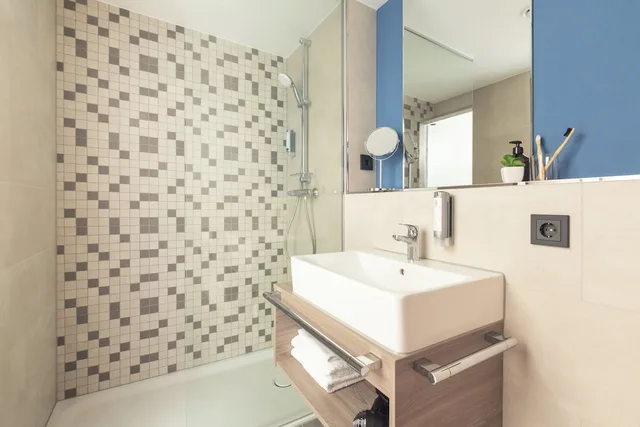 غرفة قياسية بسرير فردي، Garner Hotel Augsburg Nord by IHG 6/7