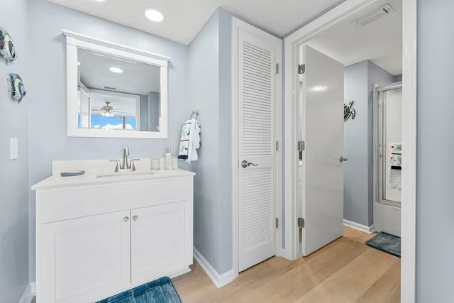 2 Bedrooms, Condo, 2 Double Beds, King Bed, Bunk Bed, Beach Front, 2 Bathrooms, Sandpiper Beacon Beach Resort 5/6