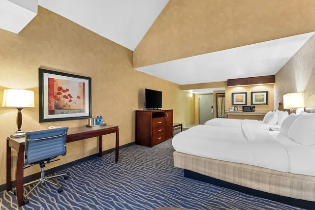 غرفة بسريرين كوين، Radisson Hotel Salt Lake City Airport 7/10