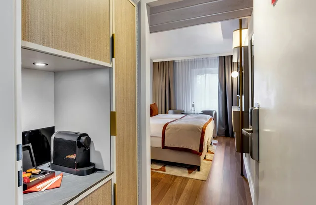 غرفة كومفورت بسريرين منفصلين، Leonardo Hotel Hannover Medical Park 7/7