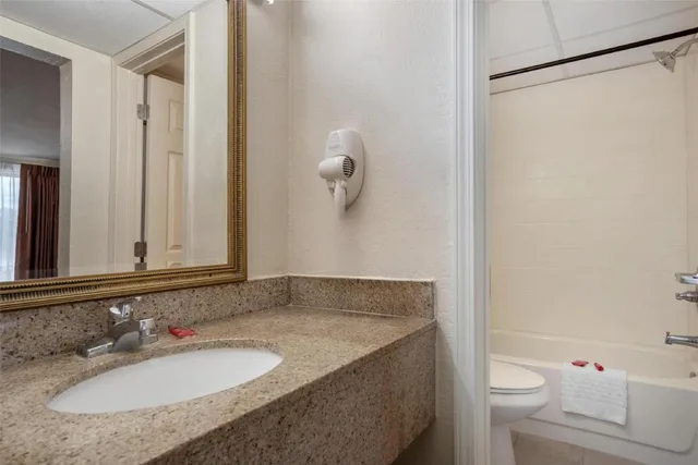 غرفة بسريرين مزدوجين للمدخنين، SureStay by Best Western Gonzales 3/3