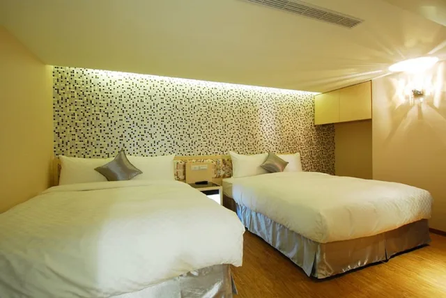غرفة عائلية رباعية بسريرين مزدوجين، Shin Shin Hotel 1/5