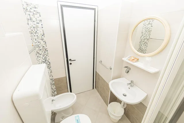 Room, Triple, Arlino Hotel 6/8